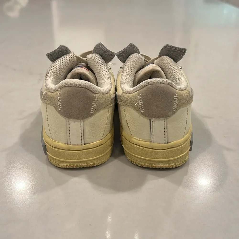 Nike Air force, toddler boy size 9